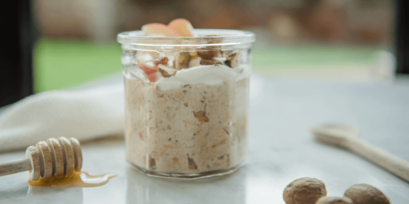 Carrot cake bircher overnight oats