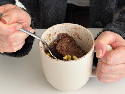 Quick and Easy Chocolate Mug Cake Recipe