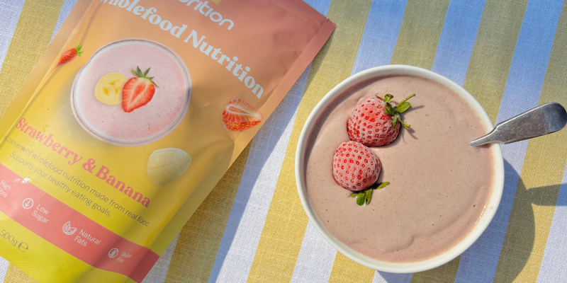 Strawberry & banana frozen smoothie bowl
