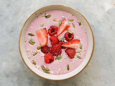 Summer berry smoothie bowl